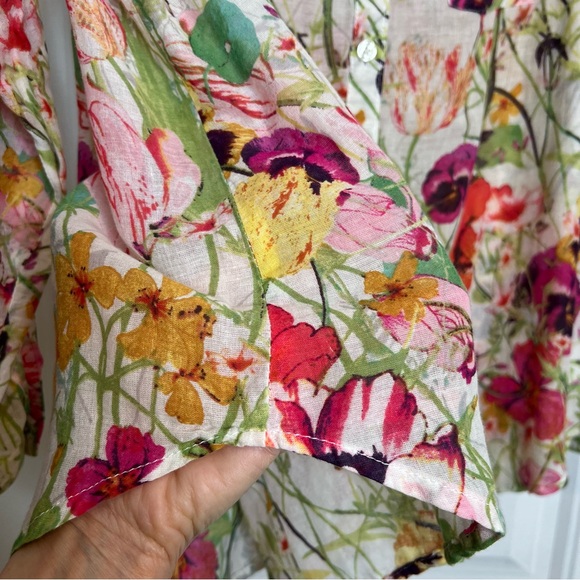 Target Pure Energy Semi-Sheer Cream Color Floral Roll Sleeve Blouse. Size 2. - Picture 5 of 14